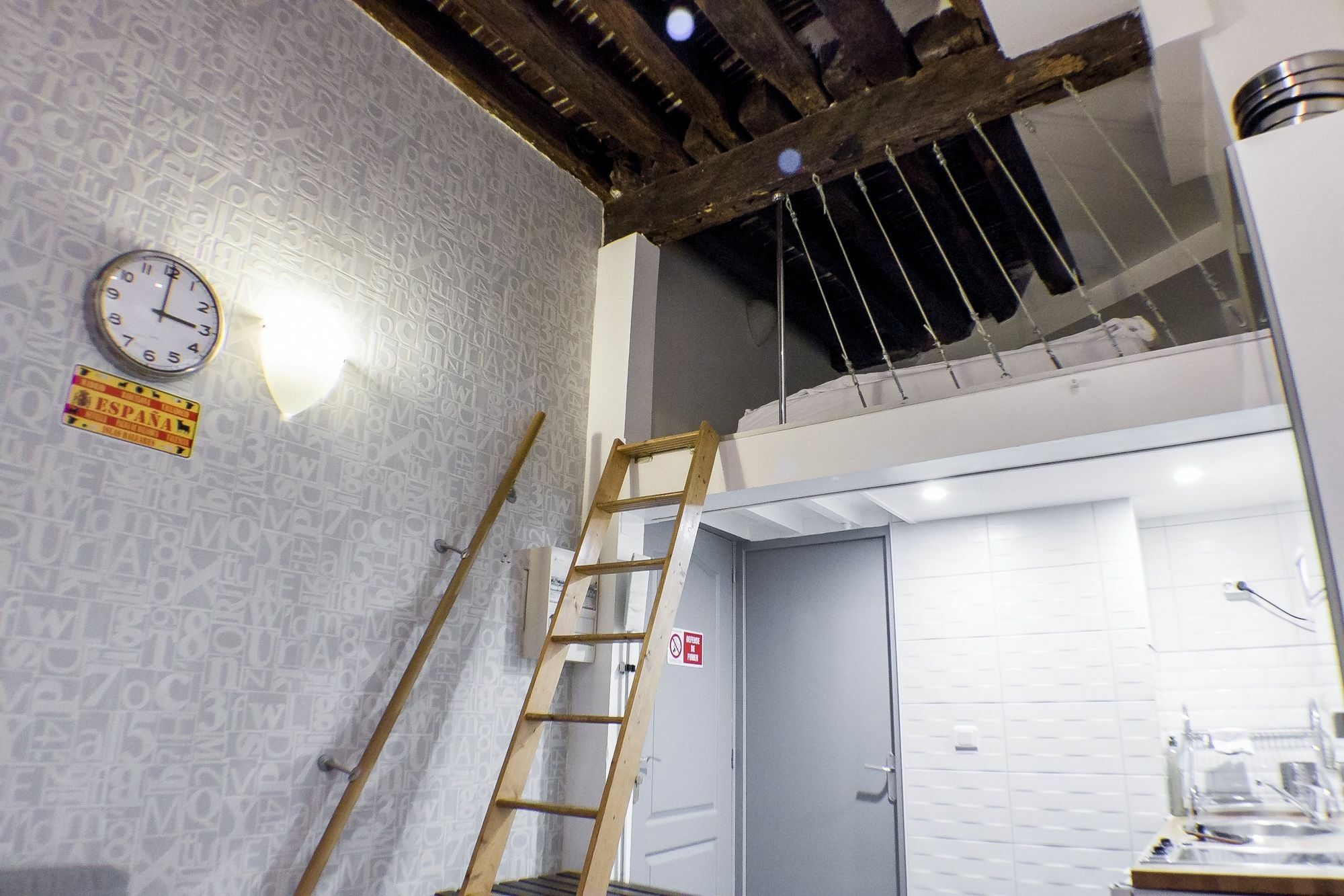 Studio Petit Pompidou Париж Экстерьер фото